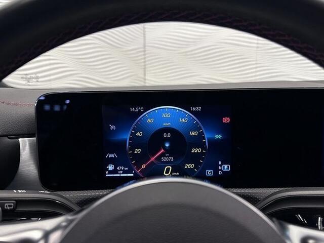 Mercedes-Benz CLA-Klasse AUTAMGNAVICAMERASHOOTING BRAKE