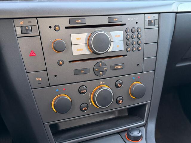 Opel Vectra GTS 2.2-16V Executive|Nap|Leer