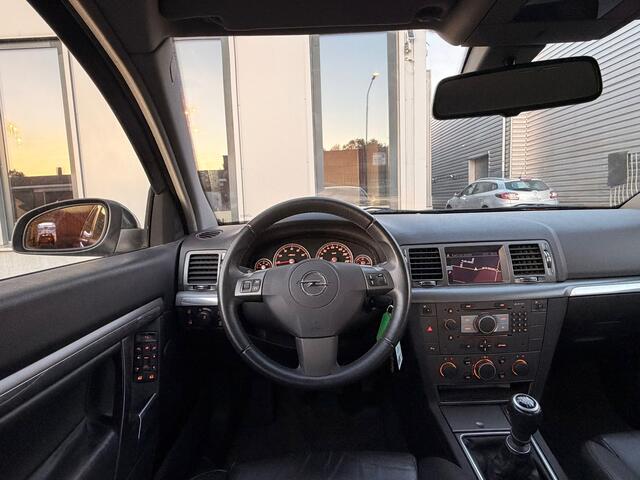 Opel Vectra GTS 2.2-16V Executive|Nap|Leer