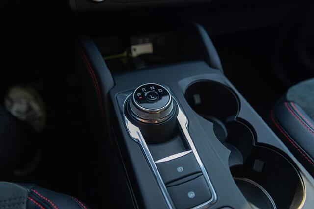 Ford Kuga 2.5 PHEV ST-Line X PANO TREKHAAK ADAPTIVE CRUISE HEAD UP CAMERA STUURVERWARMING B&O