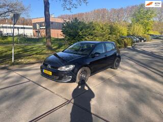 Volkswagen Golf VII