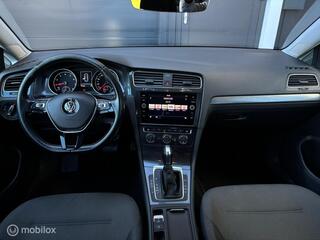 Volkswagen Golf VII