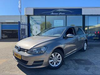 Volkswagen Golf VII