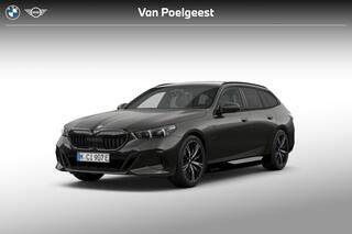 BMW 5-SERIE Touring 530e M Sport Edition | M Sportpakket Pro | Innovation Pack | Travel Pack | Comfort Pack | Trekhaak