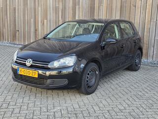 Volkswagen Golf VI