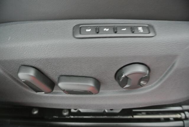 Skoda Superb Combi 1.4 TSI iV Sportline | Panoramadak | Trekhaak | Leder/Alcantara |