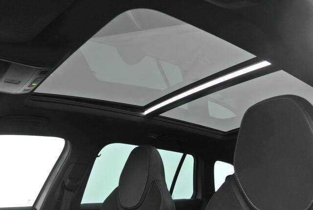 Skoda Superb Combi 1.4 TSI iV Sportline | Panoramadak | Trekhaak | Leder/Alcantara |