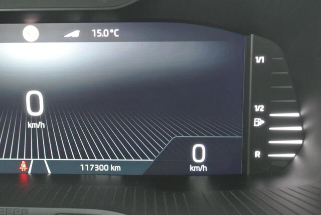 Skoda Superb Combi 1.4 TSI iV Sportline | Panoramadak | Trekhaak | Leder/Alcantara |