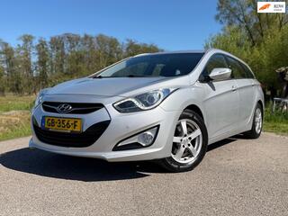 HYUNDAI I 40 Wagon 1.6 GDI Blue i-Drive / Navigatie / Airco / Stoelverwarming / LM Velgen /