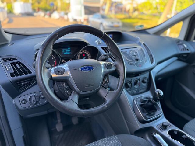 Ford C-MAX 1.6 Trend / panoramadak / airco / cruise.control / navigatie / pdc / lmv / nap....