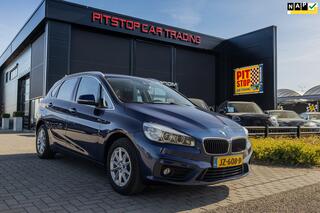 BMW 2-SERIE Active Tourer 216i Executive, NL Auto, LED, Navi, Keurig!