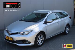 Toyota Auris Touring Sports