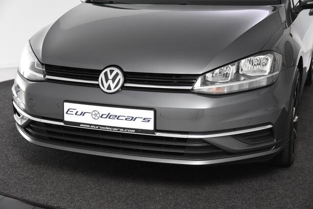 Volkswagen Golf Variant Highline LeerCameraCarplayNavi