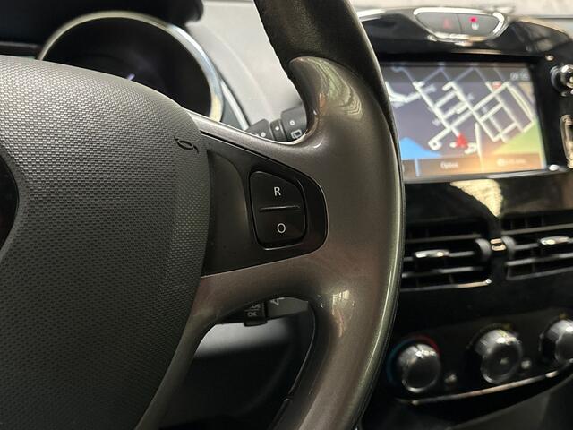 Renault Clio 0.9 TCe Dynamic Sport NAVIGATIE, LM VELGEN, PARKEERSENSOREN, SPORTSTOELEN, GETINT GLAS, CRUISE, E APK, STAAT