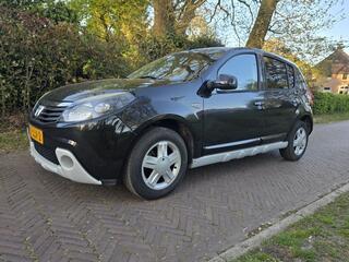 DACIA SANDERO 1.2 Blackline