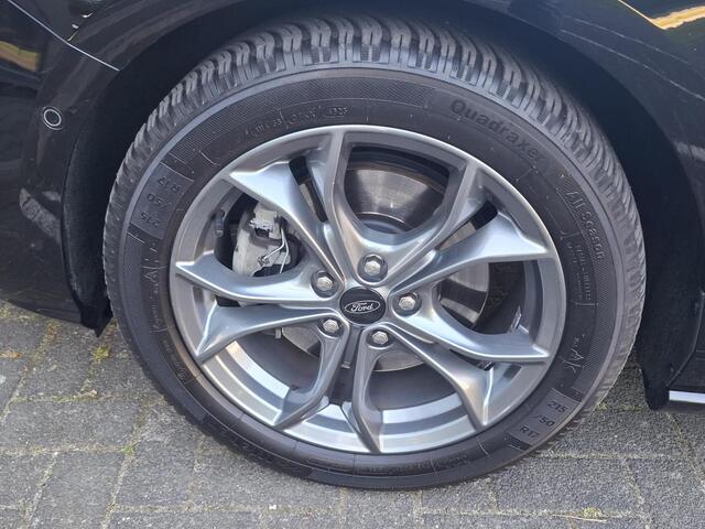 Ford Focus Wagon 1.5 EcoBoost Titanium ST-Line AUTOMAAT EN 1.5