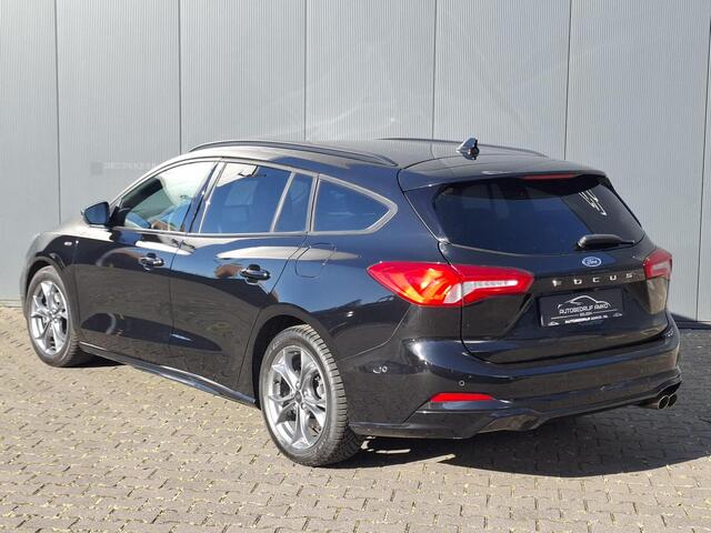 Ford Focus Wagon 1.5 EcoBoost Titanium ST-Line AUTOMAAT EN 1.5