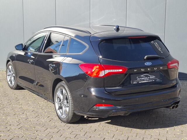 Ford Focus Wagon 1.5 EcoBoost Titanium ST-Line AUTOMAAT EN 1.5