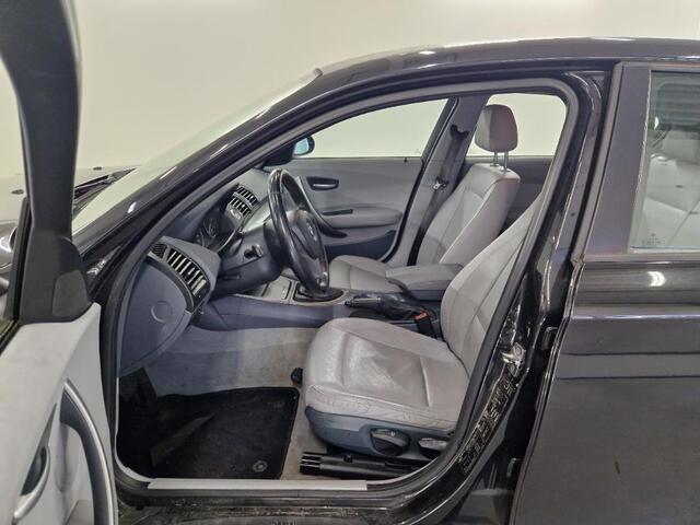 BMW 1-Serie 118i ACTIE TOT �500 KORTING 5D AUTOMAAT LEDER AIRCO 2E EIGENAAR VELGEN NW APK CRUISECONTROL