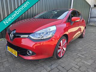 RENAULT CLIO 0.9 TCe SPORT DESIGN
