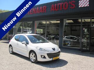PEUGEOT 207 1.6 VTi Premi�re zeer mooi en lux met trekhaak apk 17-12-2026