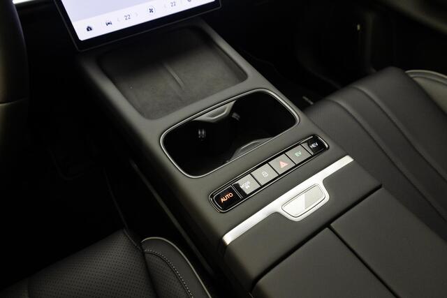 Jaecoo 7 1.5 GDI SHS-P Exclusive | Trekhaak | Moonlight Silver & Carbon Crystal Black Roof |