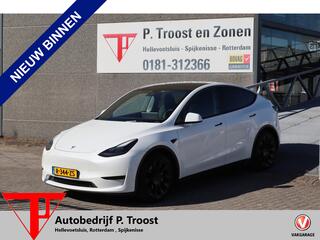 TESLA Model Y RWD 58 kWh Enhanced Autopilot/1ste Eigenaar/Nederlandse auto/Afneembare trekhaak/Stoelverwarming voor+Achter/Lederen bekleding/Achteruitrijcamera/Parkeersensoren rondom