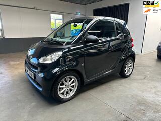 SMART FORTWO coup� 1.0 mhd Pure|Airco