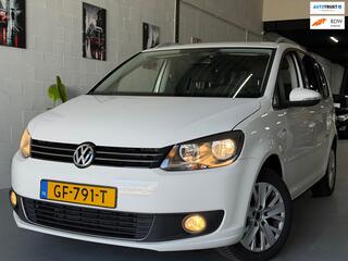 VOLKSWAGEN TOURAN 1.2 TSI Easyline/ 2e EIG/ dealeronderhouden/ 1jaar apk/ airco/ pdc/ zeer nette auto.