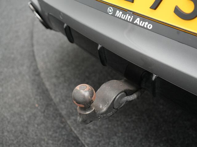Porsche Cayenne Coup� 3.0 E-Hybrid PHEV | MY 2024 Facelift | | Trekhaak Af Fabriek | Panodak | Luchtvering | Sportuitlaat | PDLS+ | Sport Chrono | InnoDrive A