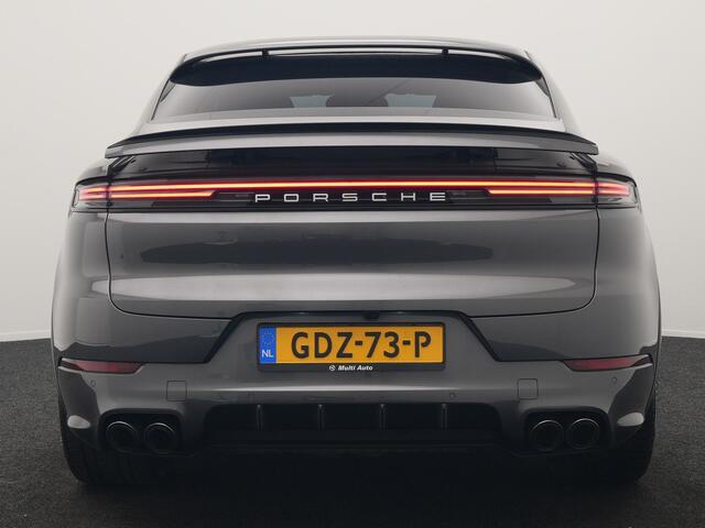 Porsche Cayenne Coup� 3.0 E-Hybrid PHEV | MY 2024 Facelift | | Trekhaak Af Fabriek | Panodak | Luchtvering | Sportuitlaat | PDLS+ | Sport Chrono | InnoDrive A