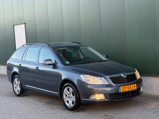 SKODA OCTAVIA Combi 1.4 TSI Business Line | OPENDAK | DSG |