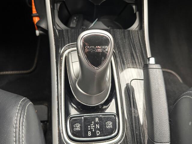 Mitsubishi Outlander 2.0 PHEV Business Edition ORG NL 1E EIG DEALEROND|CAMERA|LED|ALCANTARA BEKLEDING|NAVI|BLUETOOTH|
