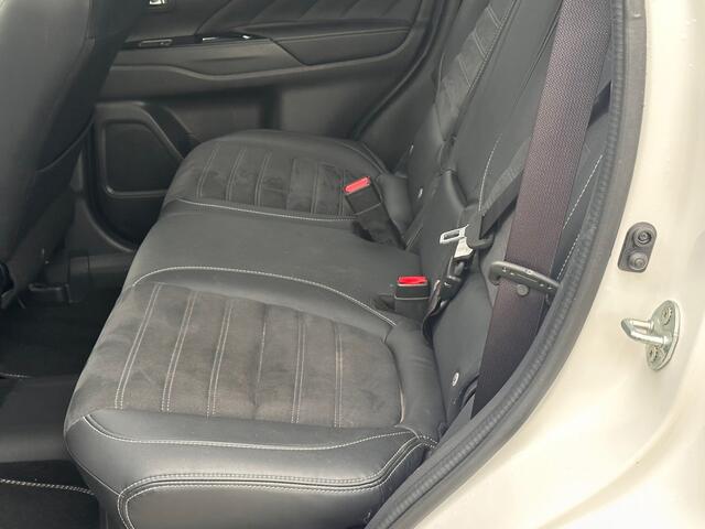 Mitsubishi Outlander 2.0 PHEV Business Edition ORG NL 1E EIG DEALEROND|CAMERA|LED|ALCANTARA BEKLEDING|NAVI|BLUETOOTH|