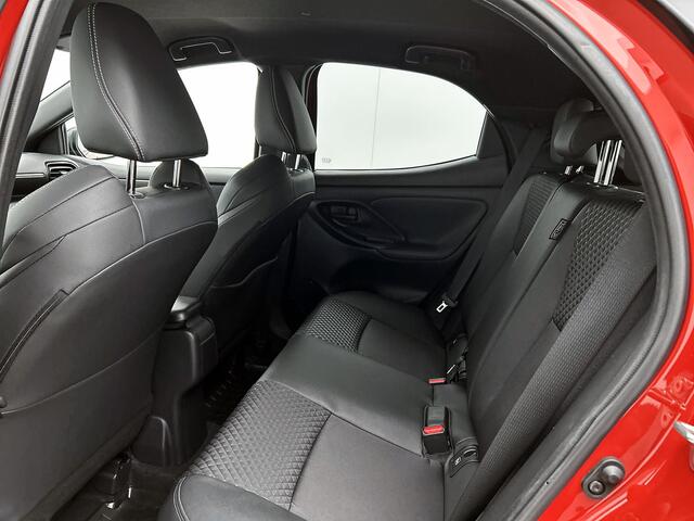 Toyota Yaris 1.5 Hybrid Executive Limited + | Dealeronderhouden |