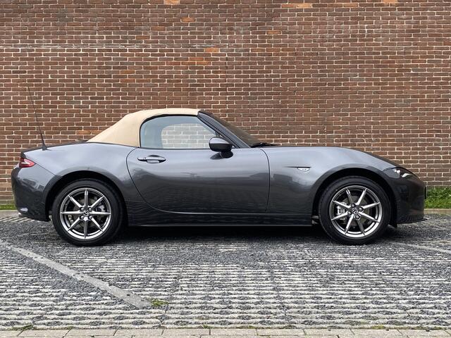 Mazda MX-5 1.5 SkyActiv-G 132 Kazari