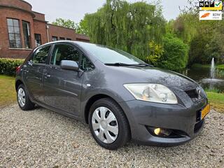 Toyota Auris (2006 - 2012)