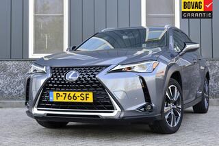 LEXUS Ux 250h Preference Line Rijklaarprijs-Garantie Apple/Android Led Camera Alcantara Interieur