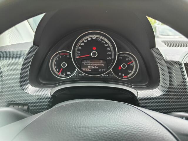 Volkswagen UP 1.0 DAB, Lane Assist Dealer onderhouden /BTW