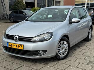 Volkswagen Golf VI
