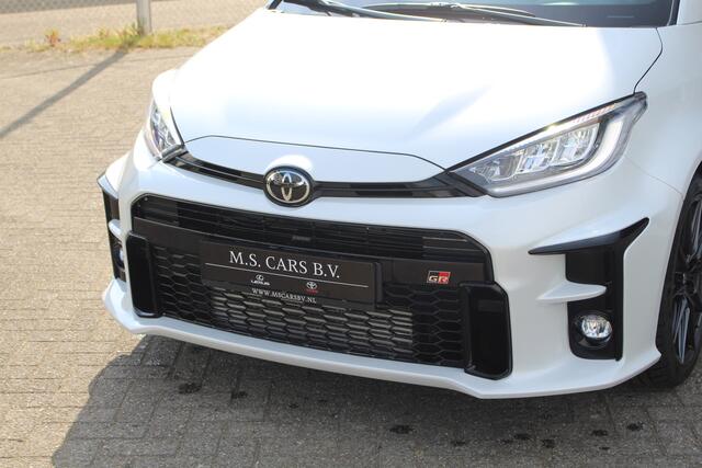 Toyota Yaris 1.6 Turbo GR Performance I 280 pk I �34.000 export price