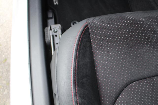 Toyota Yaris 1.6 Turbo GR Performance I 280 pk I �34.000 export price