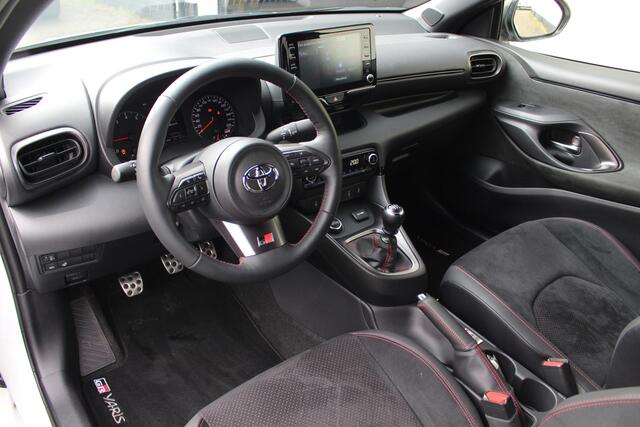 Toyota Yaris 1.6 Turbo GR Performance I 280 pk I �34.000 export price