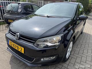VOLKSWAGEN POLO 1.4-16V Highline