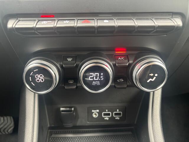 Renault Captur 1.3 Mild Hybrid Intens automaat  