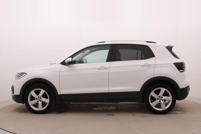 Volkswagen T-Cross 1.5 Style Automaat | Adaptive cruise | Stoelverwarming | CarPlay | Camera | Trekhaak