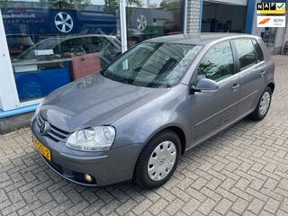 Volkswagen Golf VI