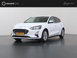 FORD FOCUS 1.0 EcoBoost Titanium Business | Winterpakket | Parkeercamera | Cimate Control | Cruise Control | Navigatie |