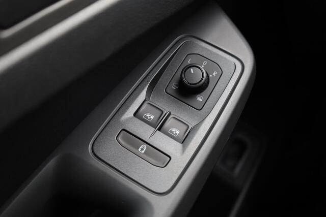 Volkswagen Caddy MAXI Flexible 1.5 TSI Hybride Limited Edition 115PK / 85kW DSG, Achteruitrijcamera rear view, digital cockpit pro, climatronic, parkeersensoren 
