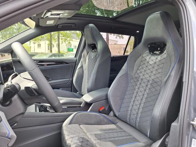 Volkswagen Tayron Hybrid 272pk R-Line Blackstyle Pano,Trekhaak,Camera
